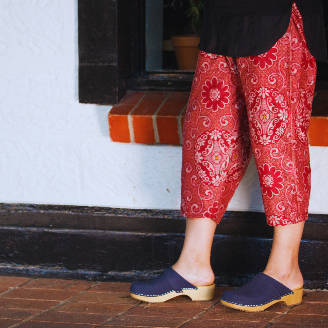 Greta Swedish Leather Clogs | Navy Blue Handmade Clogs (LAST 37)