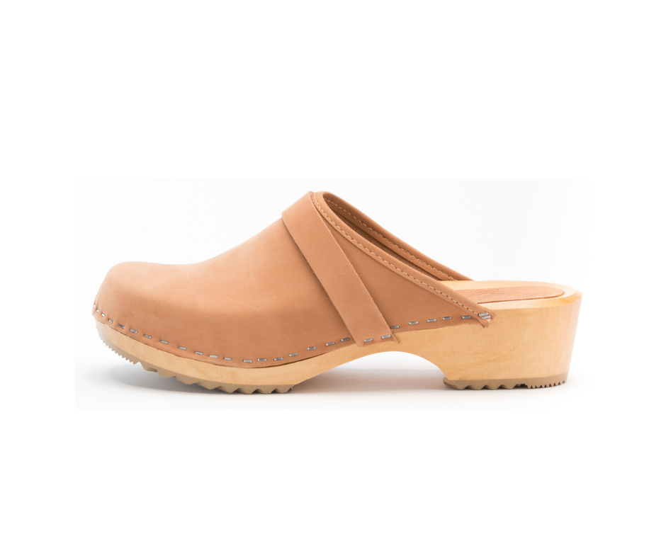 Greta clogs 2025
