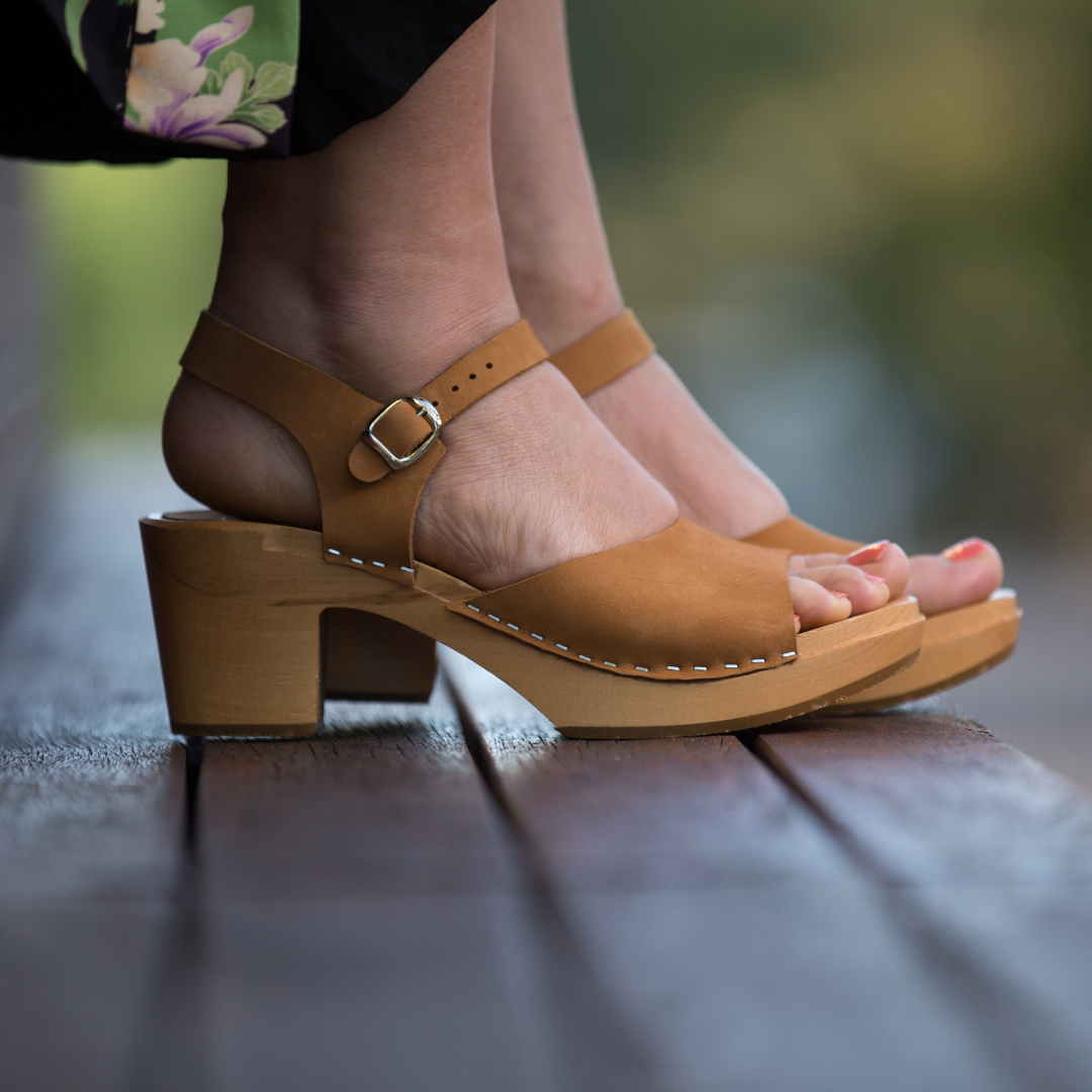 Pia Open-Toe Heel Clogs | Tan Nubuck Leather Clogs