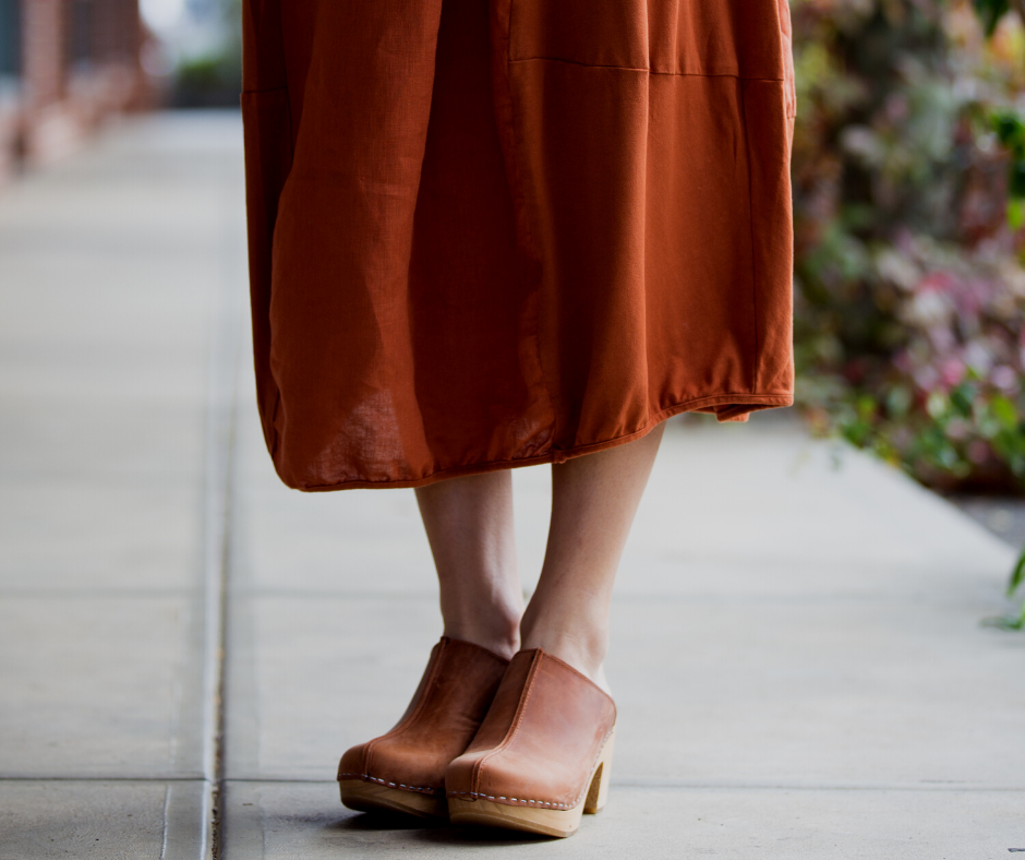 Clog-Heels-Terracotta-Clogs