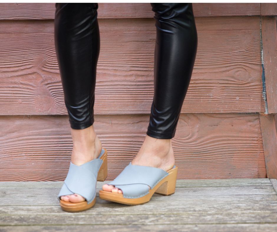 Rikke Heel Clogs | Sky Blue